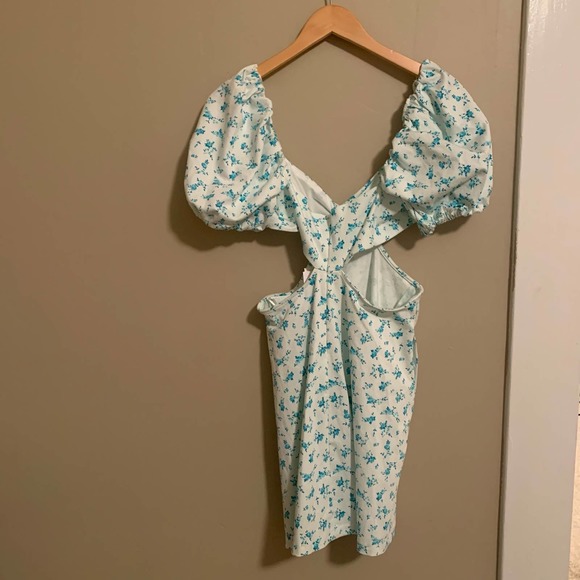 NWT ZARA Floral Cut Out Puff Sleeve Mini Dress Size Large Brunch - Picture 8 of 11